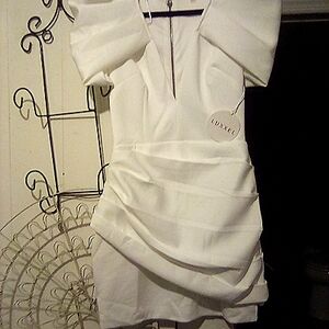 Mini cap sleeves white Dress